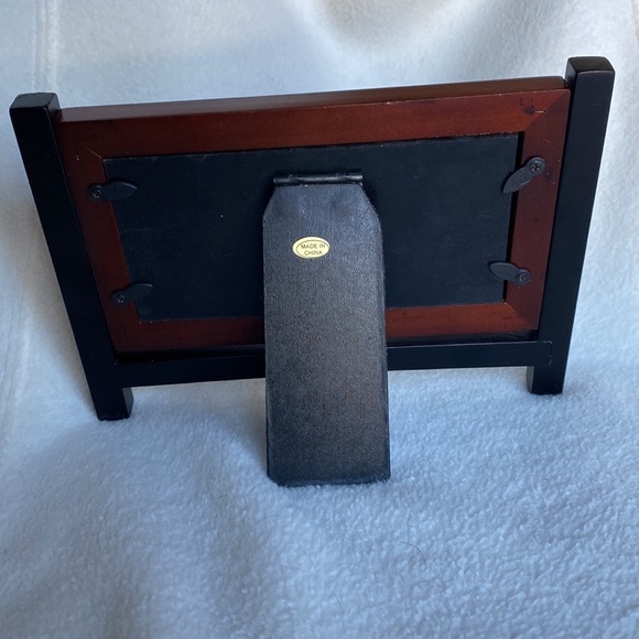 NWOT Galleria Wood 2x2 Photo Frame - Picture 4 of 10